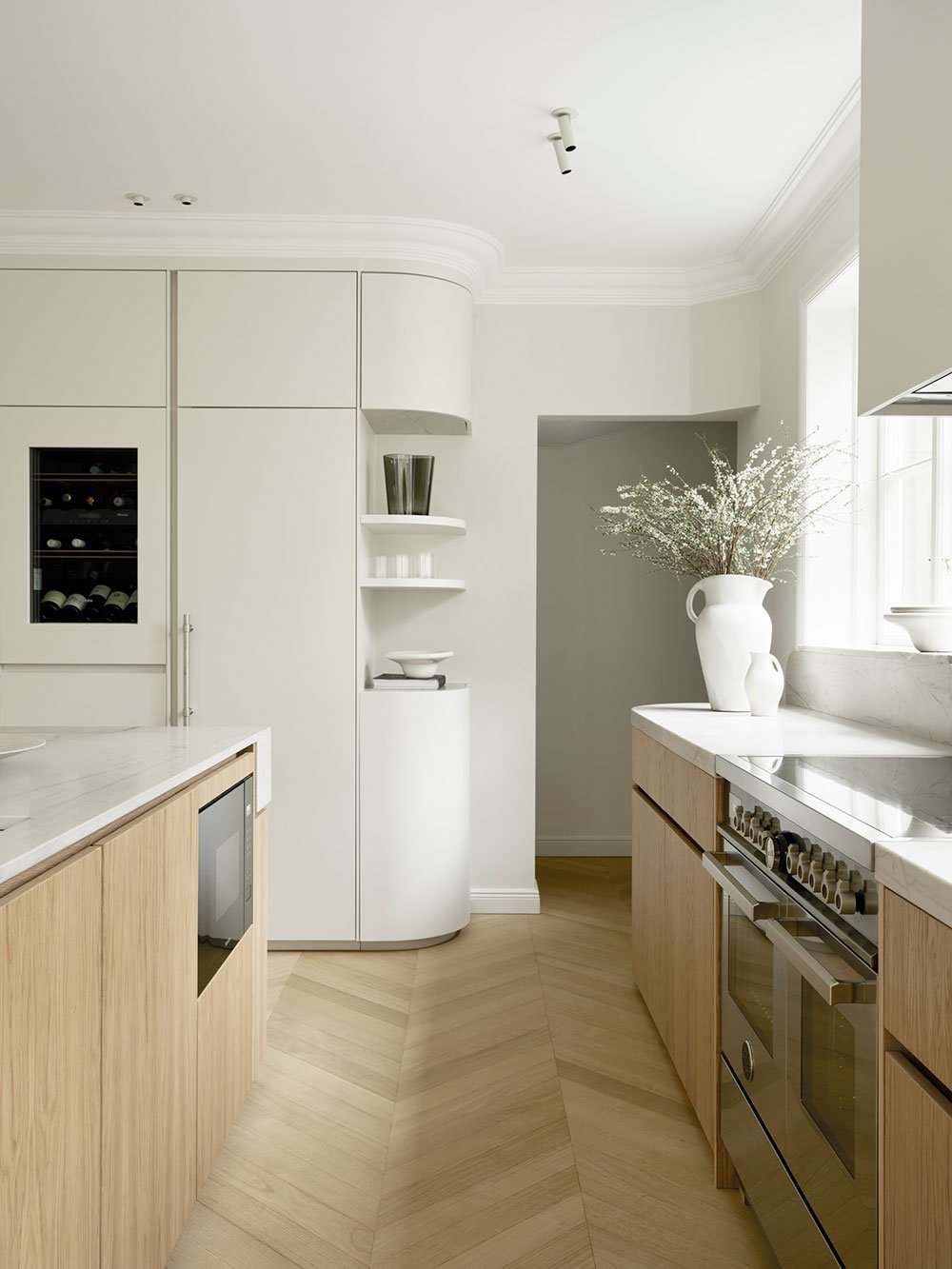 Thiết kế nội thất phòng bếp theo phong cách Modern Elegance