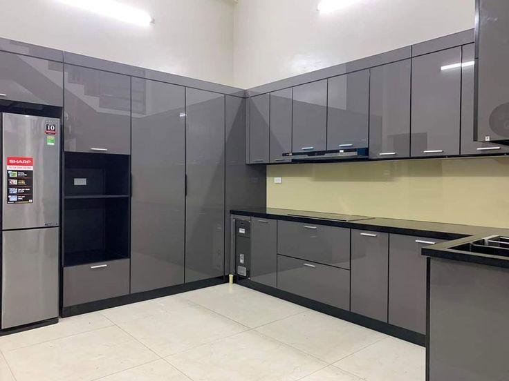 Tủ bếp cánh kính khung nhôm